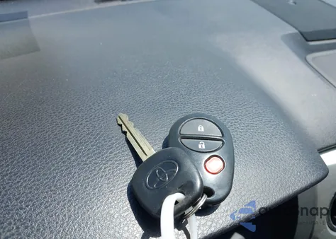 2015 Toyota Tundra Sr5 4.6L V8 из США, поврежденный, VIN 5TFRM5F18FX085114